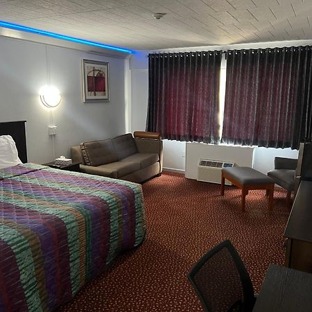 Lively Inn And Suites - Sudbury Naughton Luaran gambar